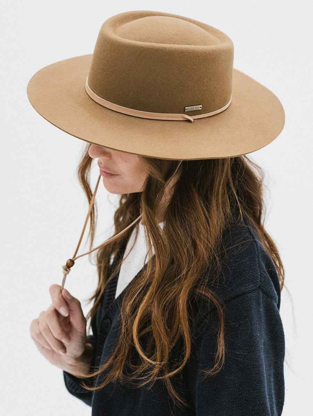 Gigi Pip Wren flat brim hat light brown wool leather strap telescope size 55 NWT